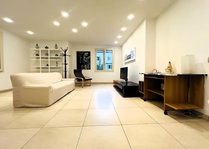 Comfort Near Hospital ساسْوولو